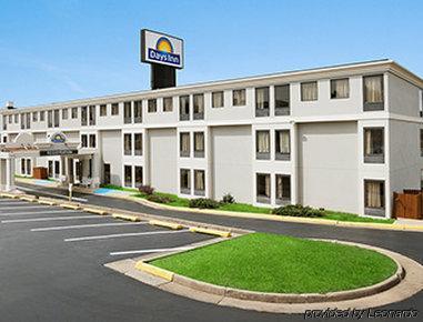 Red Roof Inn Harrisonburg - University Area Екстериор снимка